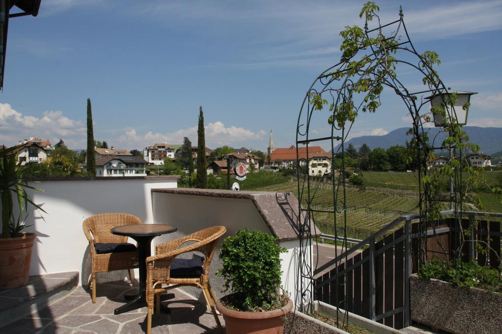 Residence La Terrazza Caldaro Luaran gambar
